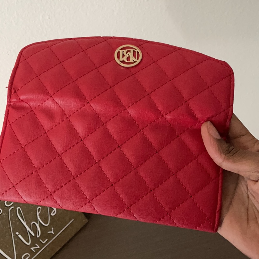 Wallet - Picture 3 of 3